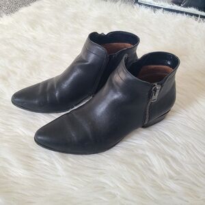 Naturalizer Black Ankle Booties